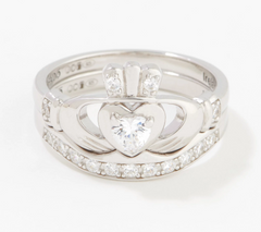 Fado Sterling Silver Claddagh and Band Ring Set, Size 9