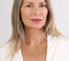 Susan Graver Metal Mesh Statement Gold Tone Necklace