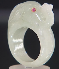Jade of Yesteryear Sterling Silver Goldclad Elephant Carved Ring, Size 6