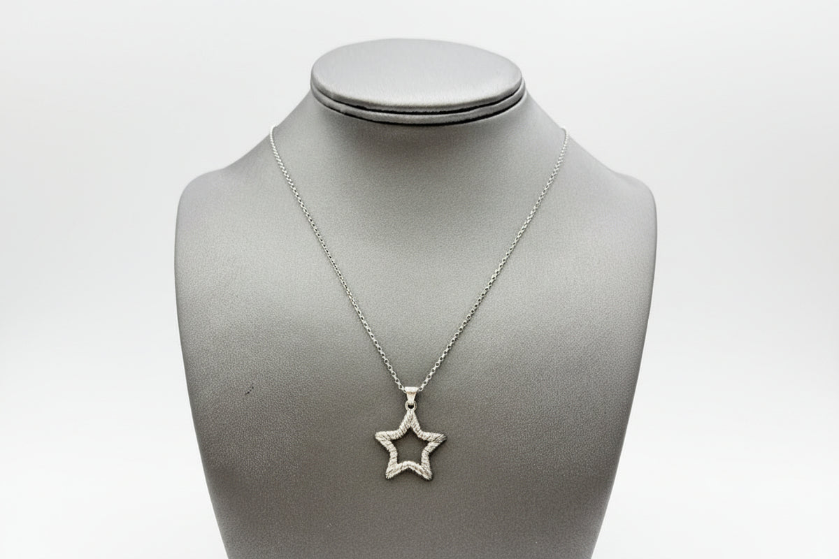 Or Paz Sterling Silver Organic Texture Heart Motif Necklace. 18"