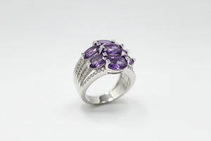 Colleen Lopez Silver Oval Amethyst & White Zircon 7-Stone Ring. Size 7