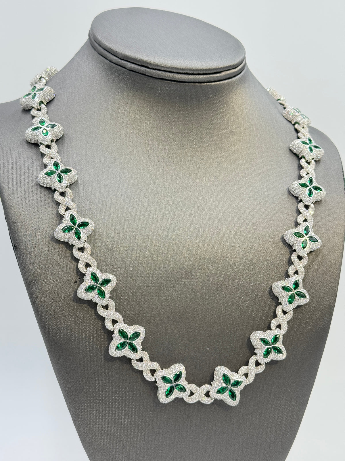 Duhaas Sterling Silver 925 Clover Infinity Chain Necklace 22” | 18mm Wide | DEF VVS Moissanite Pavé ~54 CTW | Emerald Green CZ Marquise Accents | 89.4g Solid Silver Statement Necklace