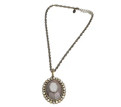 Wildlife by Heidi Klum Oval Faceted Rose Tone Pendant_w/Chain