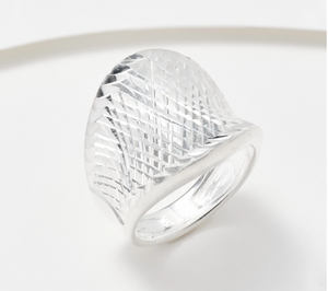 UltraFine 950 Silver Graduated Diamond-Cut Cancave Band Ring. Size 7