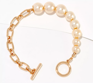 Susan Graver Goldtone Champagne Simulated Pearl & Chain Toggle Bracelet 7-1/2"