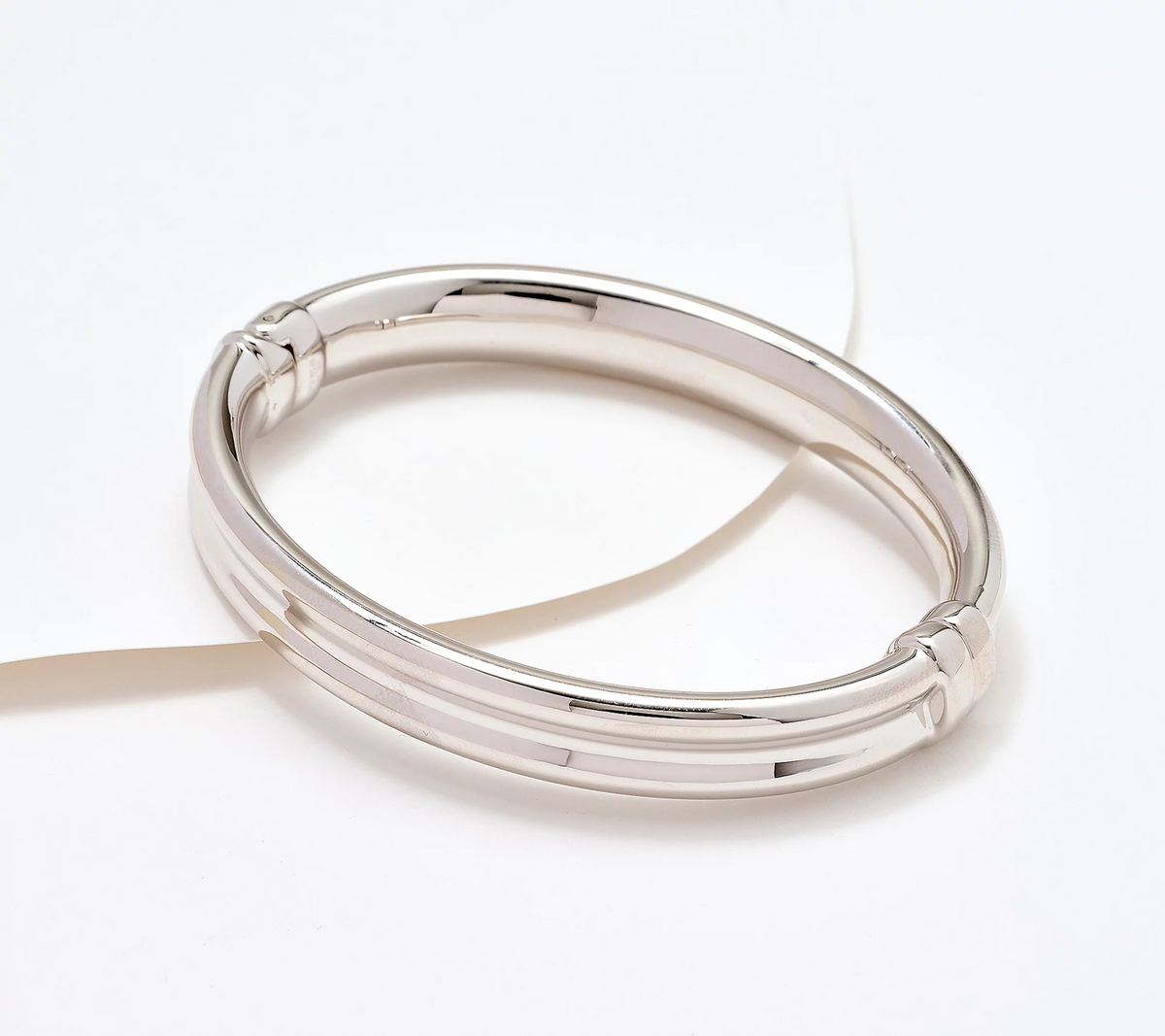 BellaOro Bold Hinged Silver Plated Bangle Avg