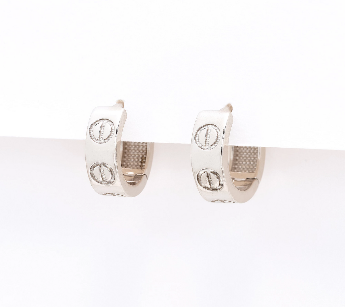 Silver Style Sterling Silver Engraved Mini Hoop