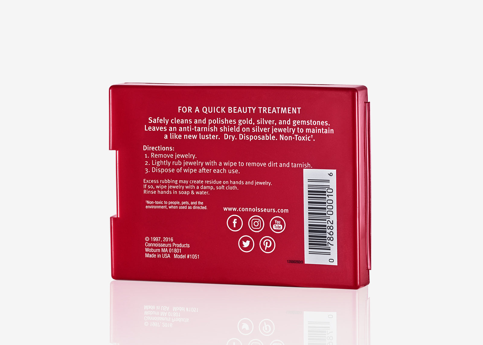 Gold and silver jewelry cleaner wipes by Connoisseurs – portable anti-tarnish care