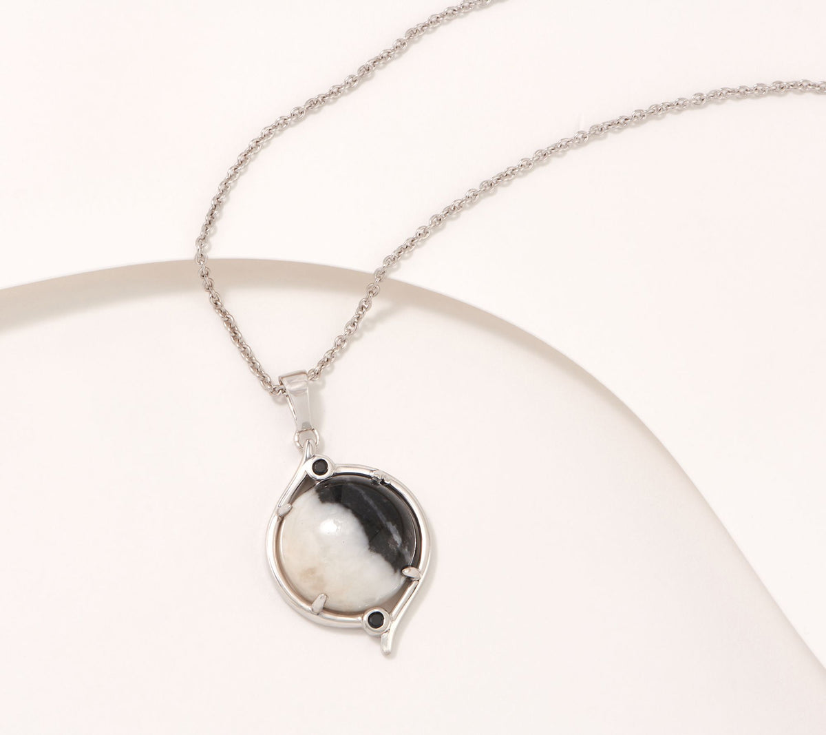 Generation Gems Sterling Silver Round White Buffalo Cabochon Necklace, 18"