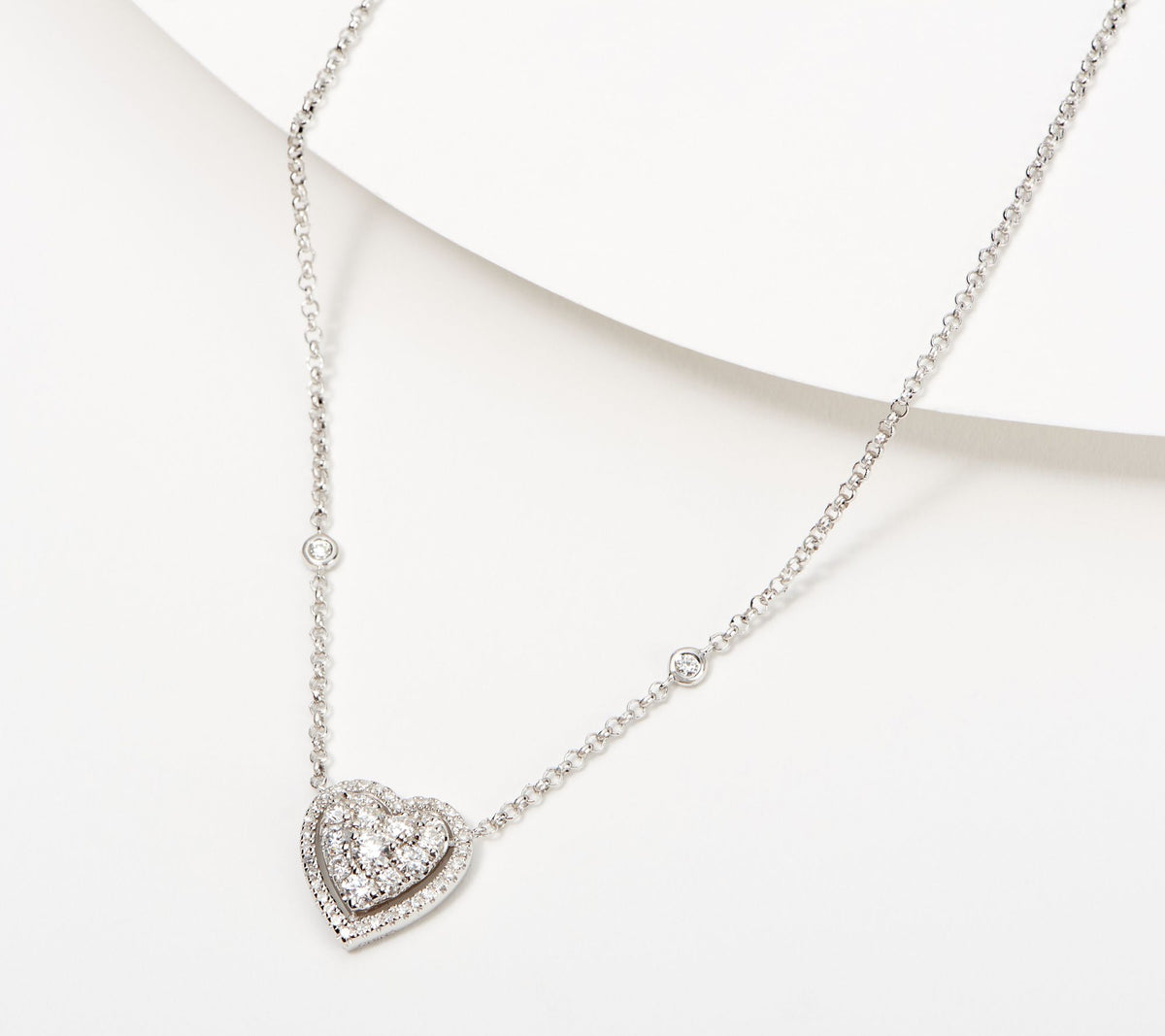 Affinity Sterling Silver Diamonds 0.50 cttw Heart Necklace, 18"