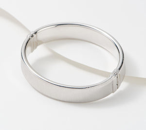Italian Sterling Silver Satin Diamond Cut 14mm Hinged Bangle 7"